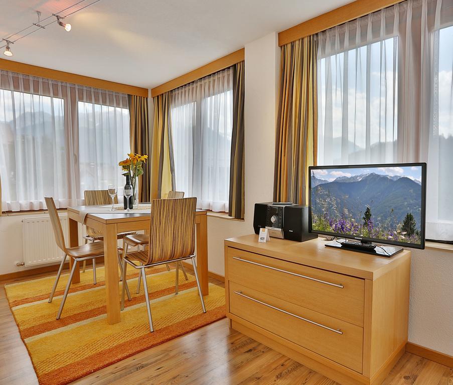 Apartmenthaus Joerg Serfaus Room photo